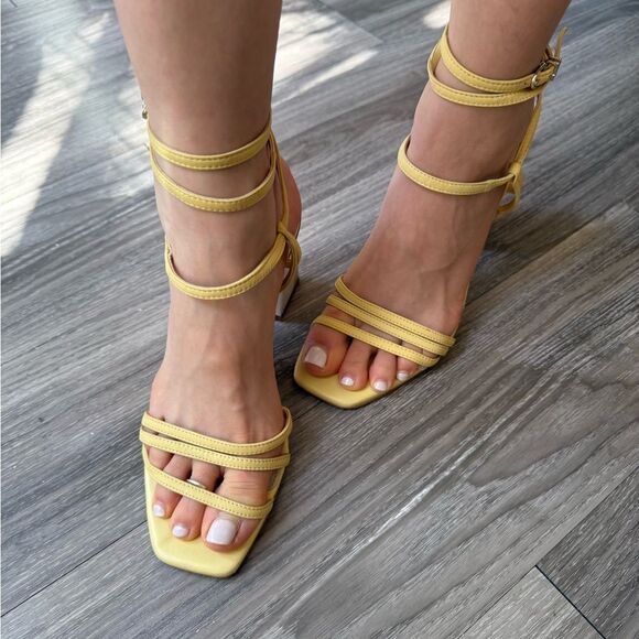 Sam Edelman pastel yellow strappy block sandal heels 7.5